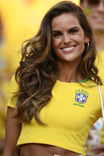 Izabel Goulart a vedere Serbia-Brasile